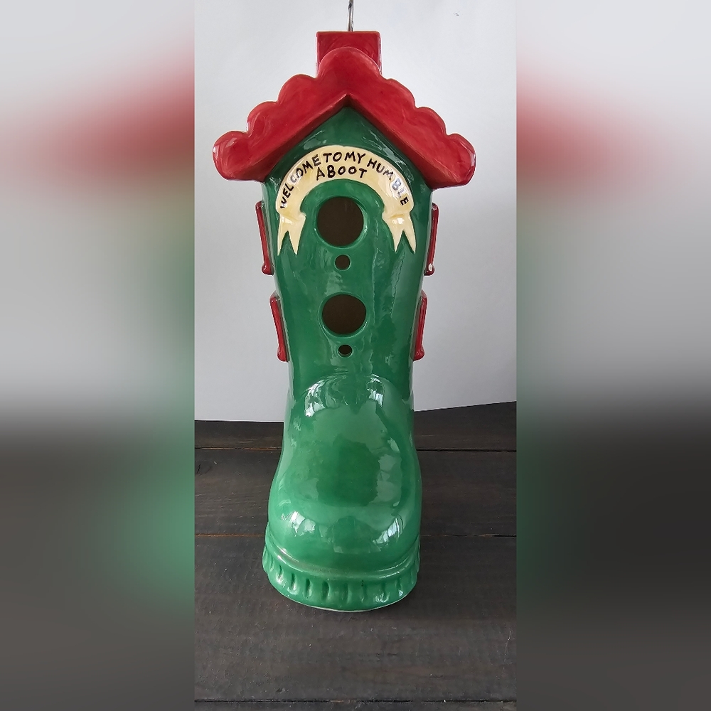 Vintage Pelzman 1997 boot birdhouse